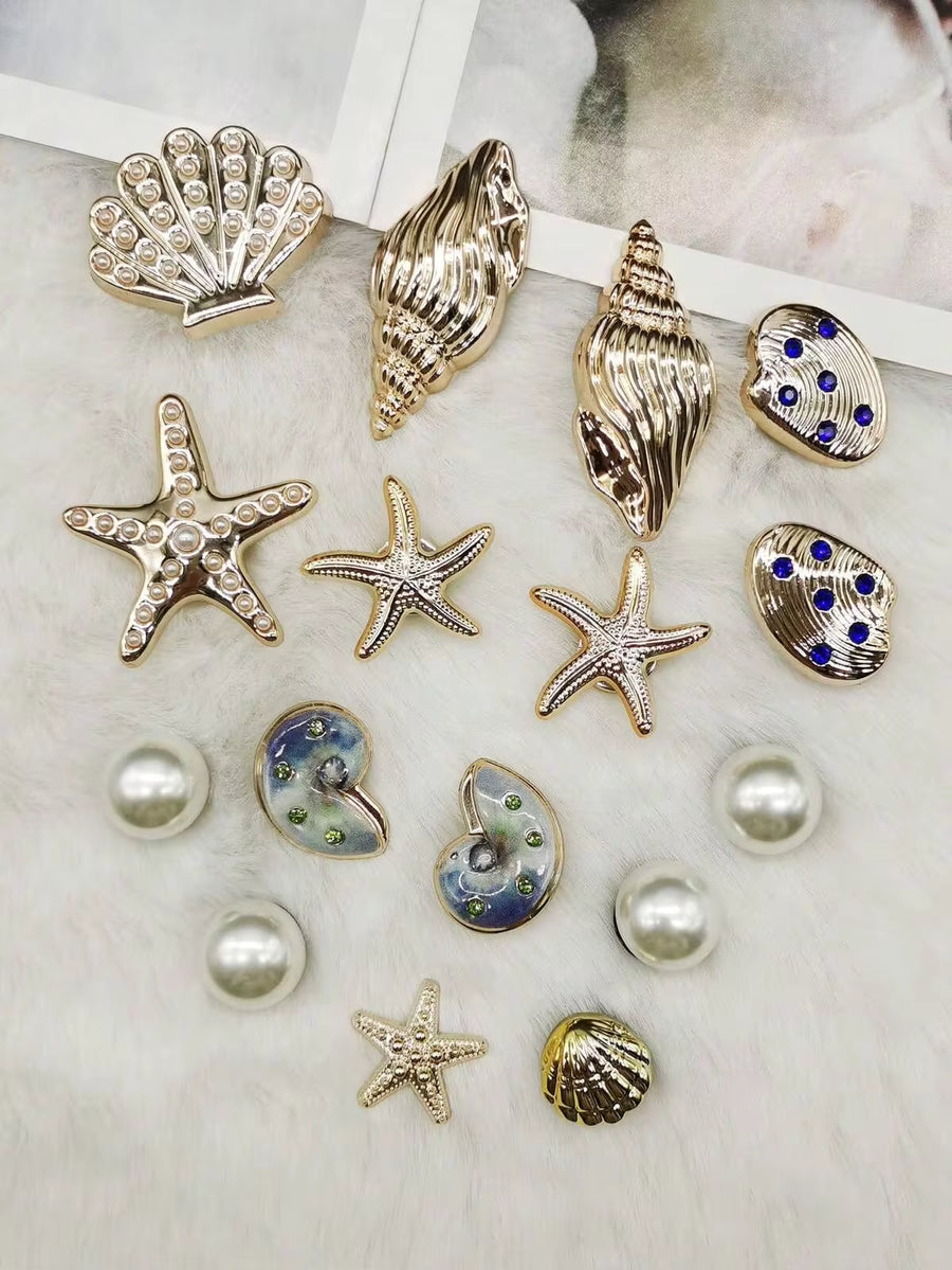 16PCS Golden Ocean Starfish Conch Resin Shoe Charms Bling Rhinestone Scallop Shell Clog Shoe Buckles DIY Decorations Faux Pearl Shoe Clip Accessories