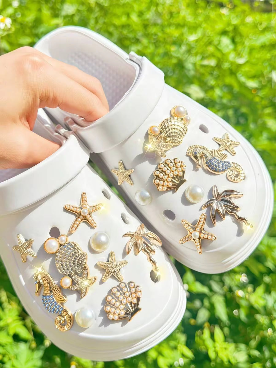 20pcs Gold Starfish Shoe Decorations, Seahorse Shoe Accessories, Ocean Series Detachable Shoe Charms, DIY Shoe Flowers, Fashionable And Elegant, Suitable For Perforated Sandals And Slippers, Great For Holiday Gifts, Beach